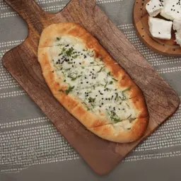 فطائر جبن عكاوي